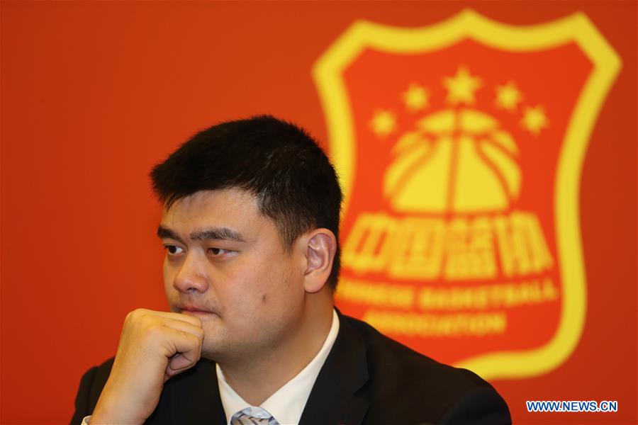 Les r?les différents de Yao Ming