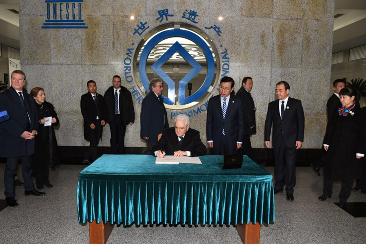 Visite du président italien Sergio Mattarella au Musée des guerriers en terre cuite de Xi'an