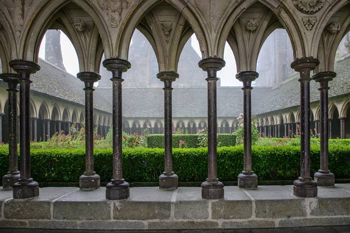 2,2 millions d’euros destinés au clo?tre de l'abbaye du Mont-Saint Michel 