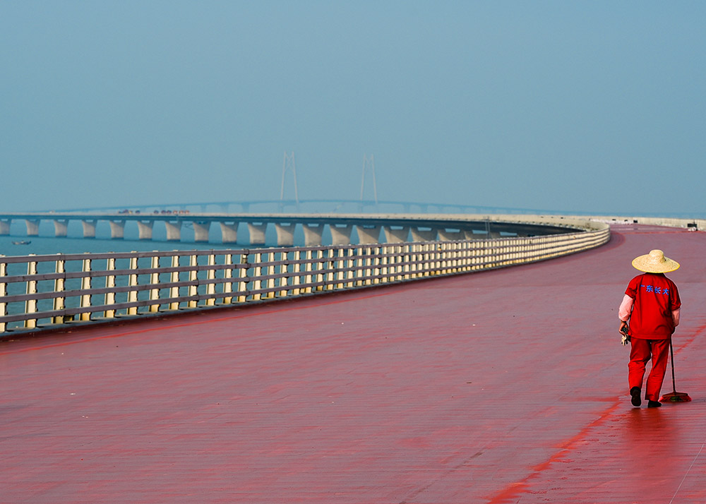 Achèvement en vue pour le pont Hong Kong-Macao-Zhuhai