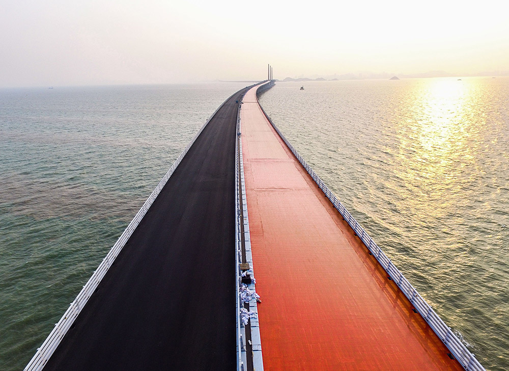 Achèvement en vue pour le pont Hong Kong-Macao-Zhuhai