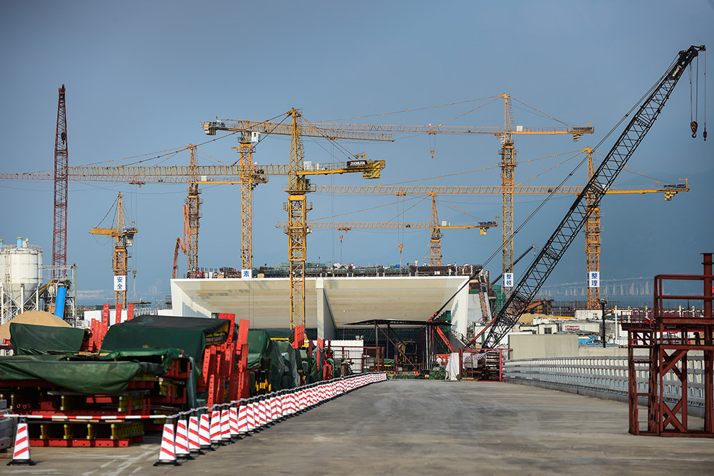 Achèvement en vue pour le pont Hong Kong-Macao-Zhuhai