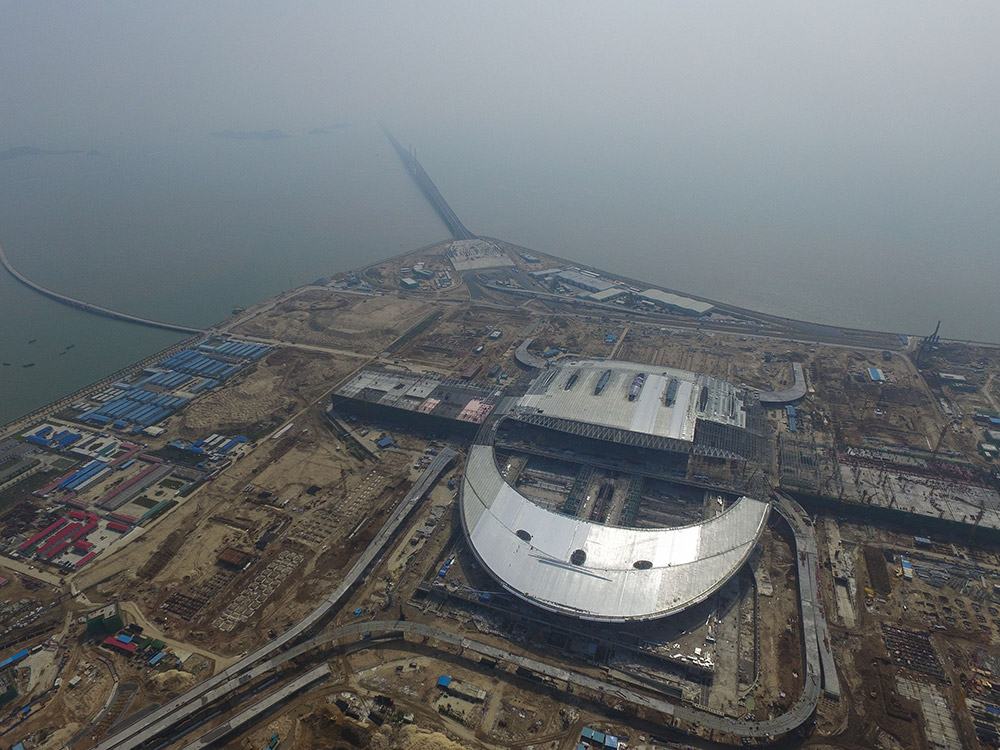 Achèvement en vue pour le pont Hong Kong-Macao-Zhuhai