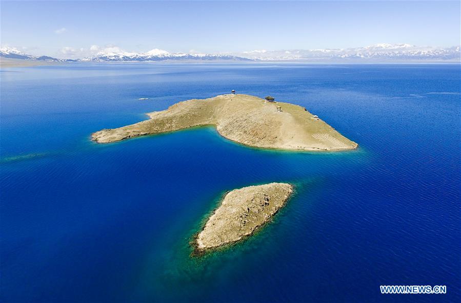 Xinjiang : sublimes paysages du lac Sayram