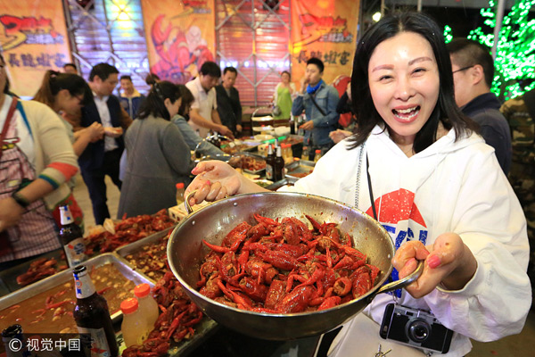 L'industrie chinoise de l'écrevisse en plein boom grace à la forte demande intérieure