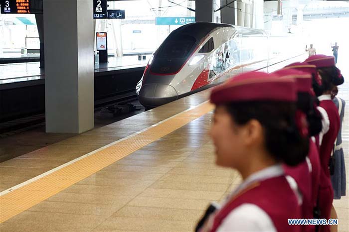 Chine : mise en service d'un nouveau train à grande vitesse sur la ligne Beijing-Shanghai