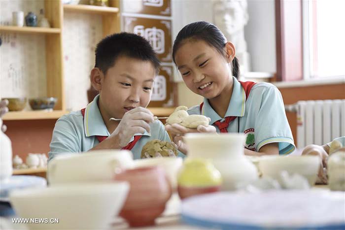 Des cours de poterie à Hohhot 