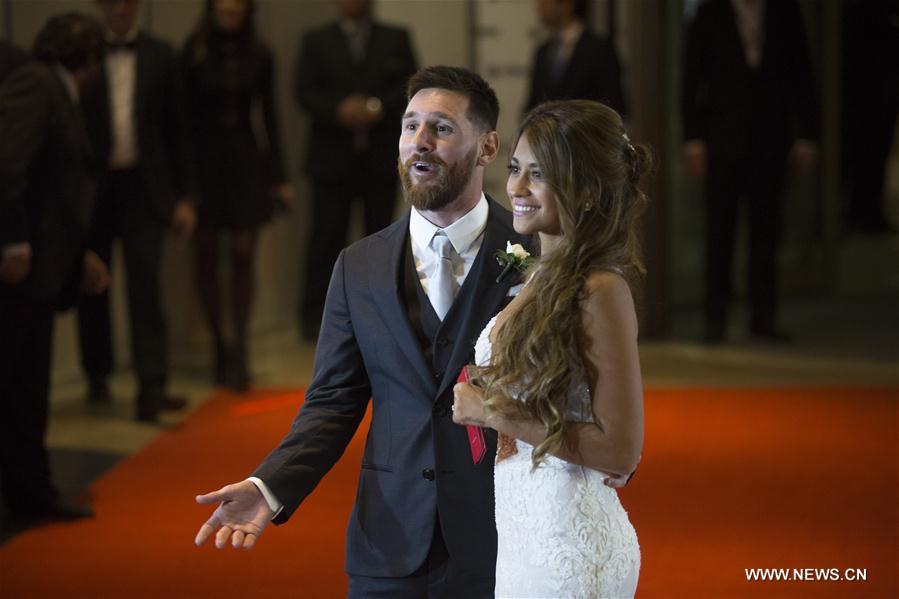 La cérémonie de mariage de Lionel Messi et Antonella Roccuzzo se tient en Argentine