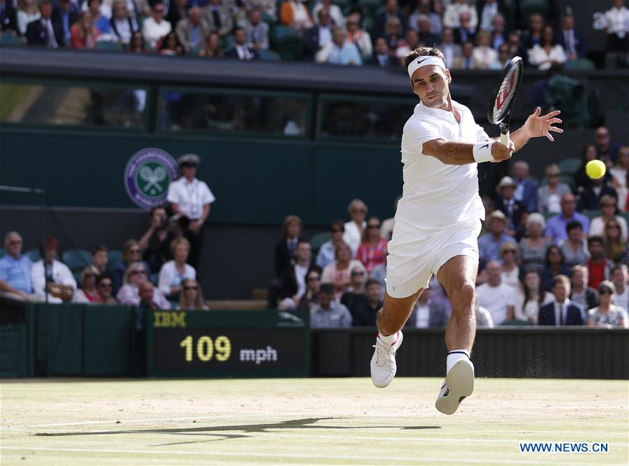 Championnat de Wimbledon : Roger Federer se qualifie en finale