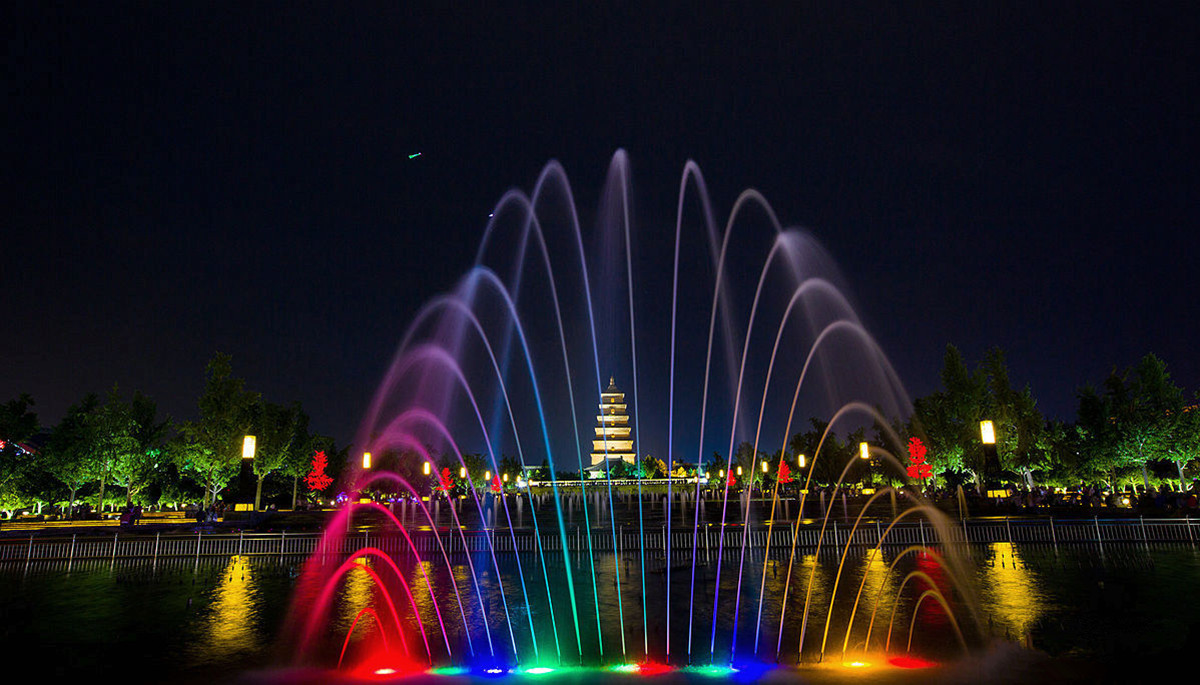 La fontaine musicale de la Grande pagode de l'Oie Sauvage de Xi'an