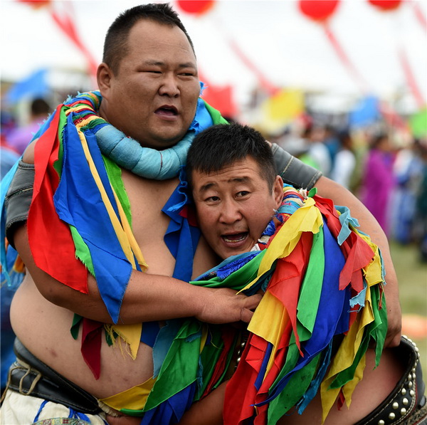 Mongolie-Intérieure : début de la foire de Nadam