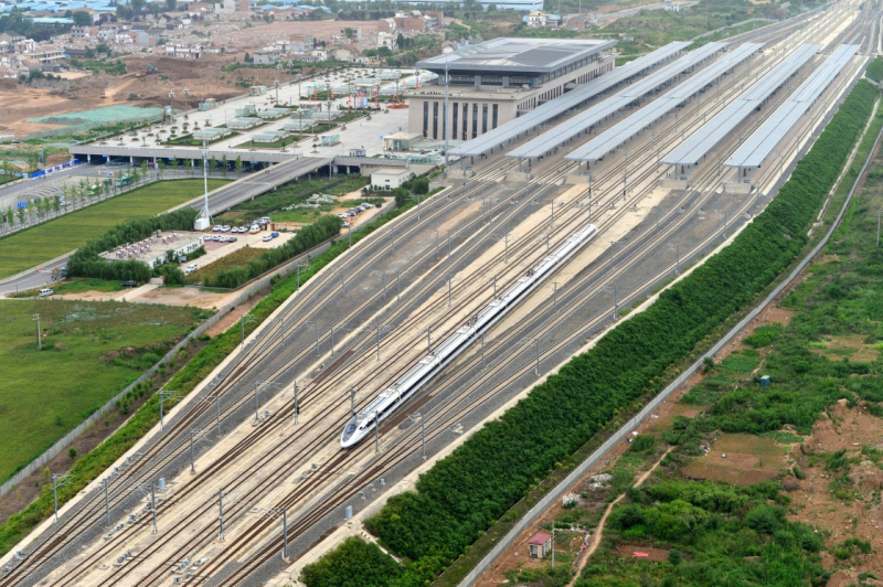 Ouverture officielle de la ligne de chemin de fer à grande vitesse ? Baolan ?