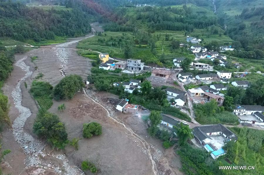 Vingt-cinq morts à la suite d'une crue éclair en Chine