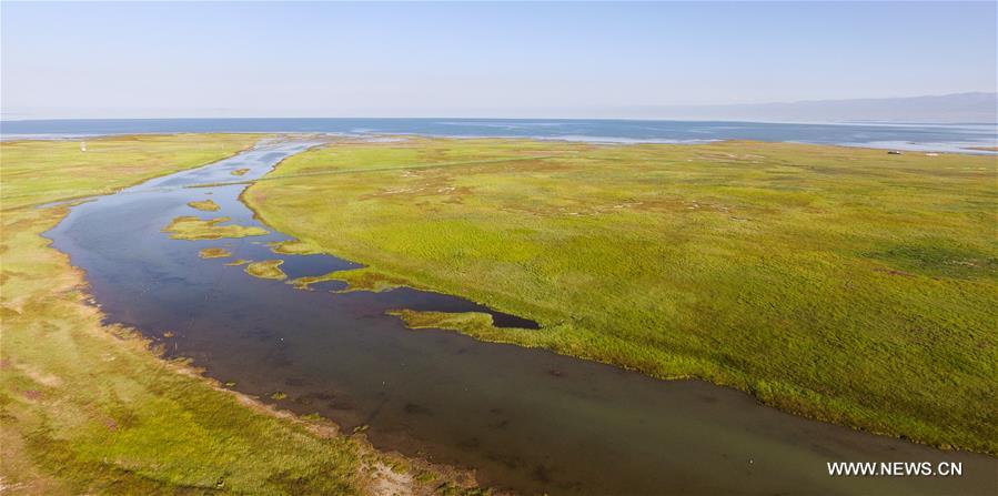 Le plus grand lac salé de Chine continue de s'élargir