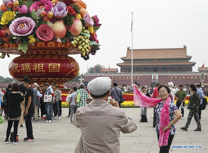 La Place Tian’anmen décorée pour la fête nationale