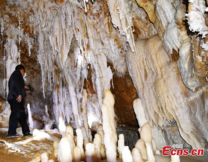 Grotte?du?karst à Chongqing