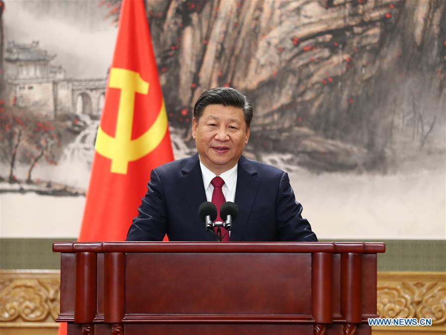 Xi Jinping présente la nouvelle direction centrale du PCC et le programme pour les cinq ans à venir