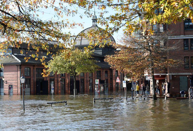 Violente tempête dans le Nord et le centre de l'Europe, au moins 5 morts