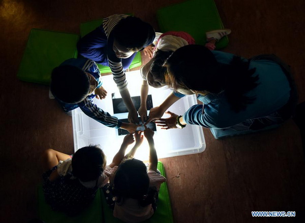 STEM : des programmes éducatifs à Hong Kong