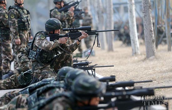 L'unité d'élite de la police chinoise?en action