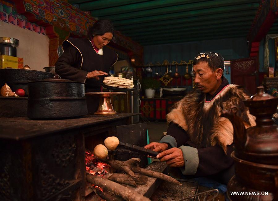 Célébration du Nouvel An Kongpo au Tibet