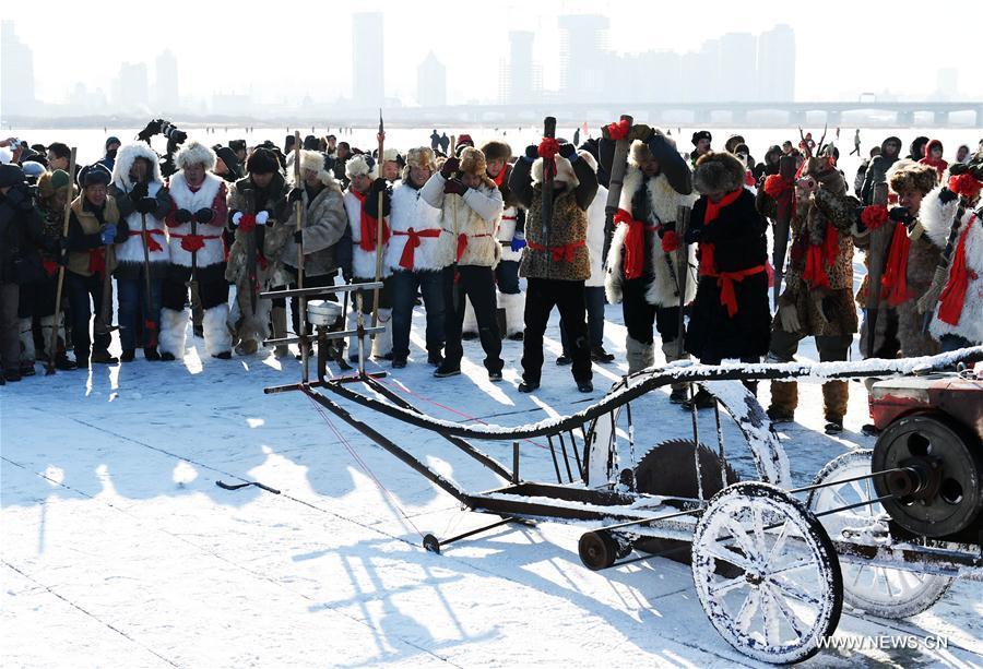 Harbin se prépare pour son festival de sculptures de glace