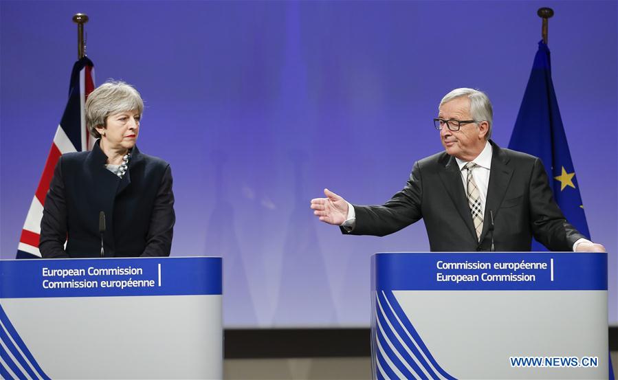 L'UE accorde un bref répit à Theresa May en acceptant de prolonger la date-limite des négociations du Brexit