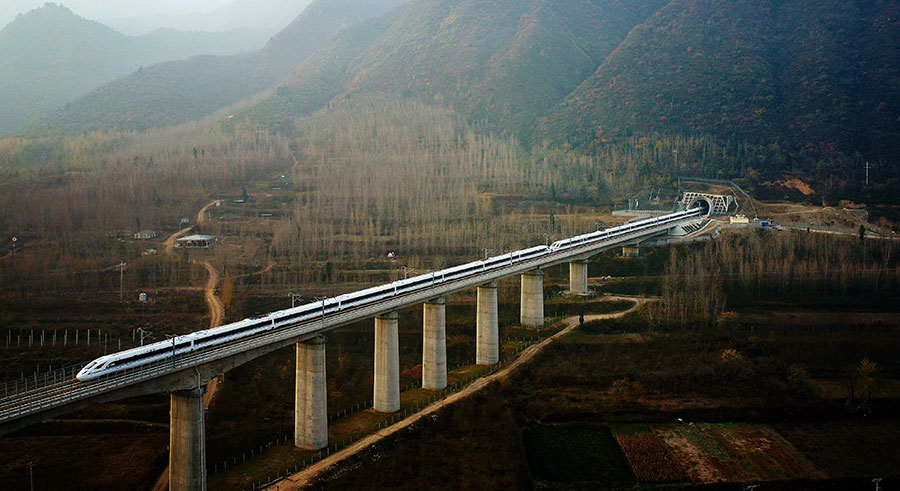 Les monts Qinling enfin vaincus par le train à grande vitesse