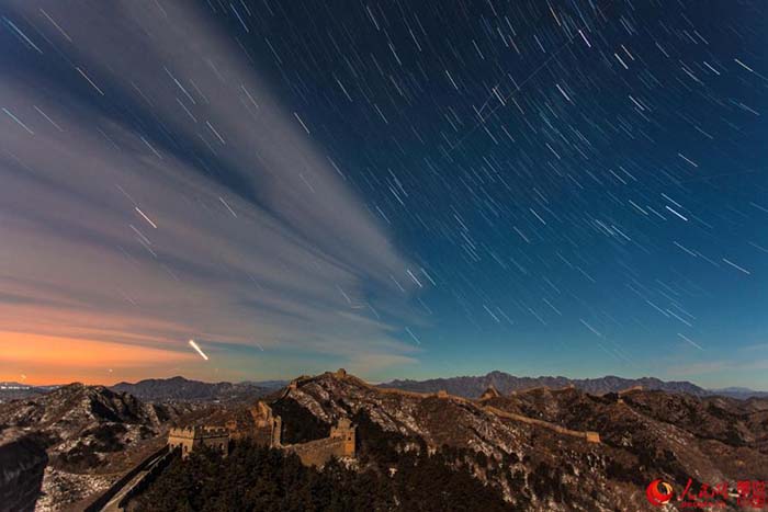 La Grande Muraille sous un ciel étoilé