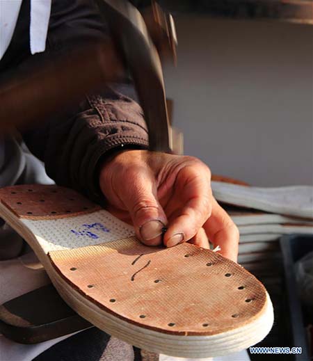 Des chaussures artisanales très populaires dans le Jiangsu 