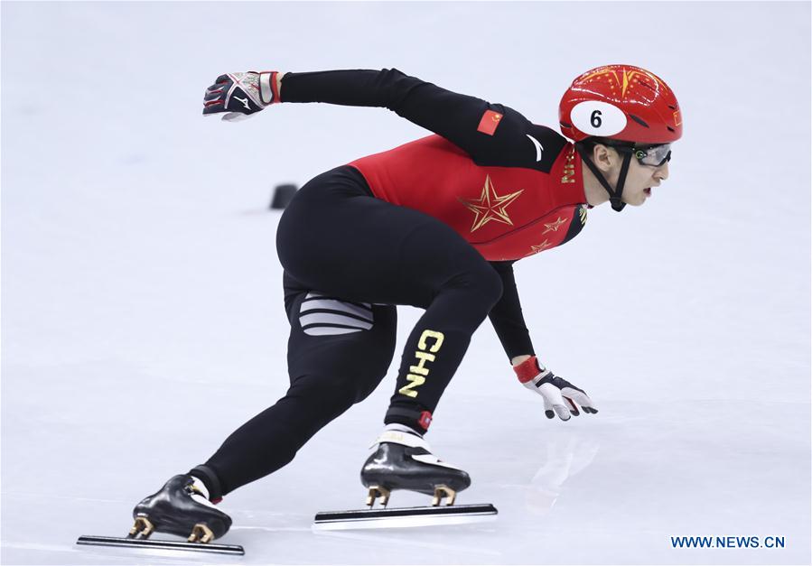 Jeux olympiques d'hiver : le Chinois Wu Dajing remporte l'or du 500m