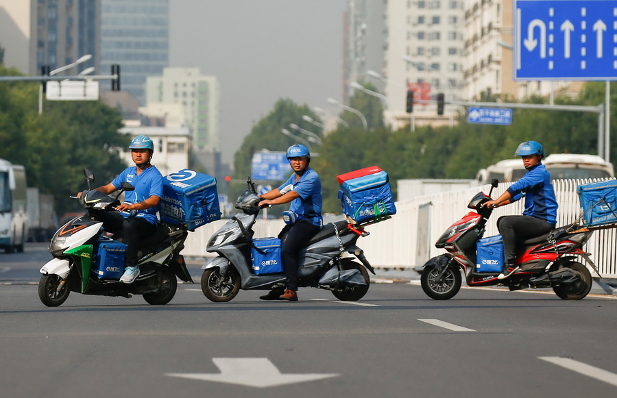 Alibaba à l'assaut de la première place du marché de la livraison de plats