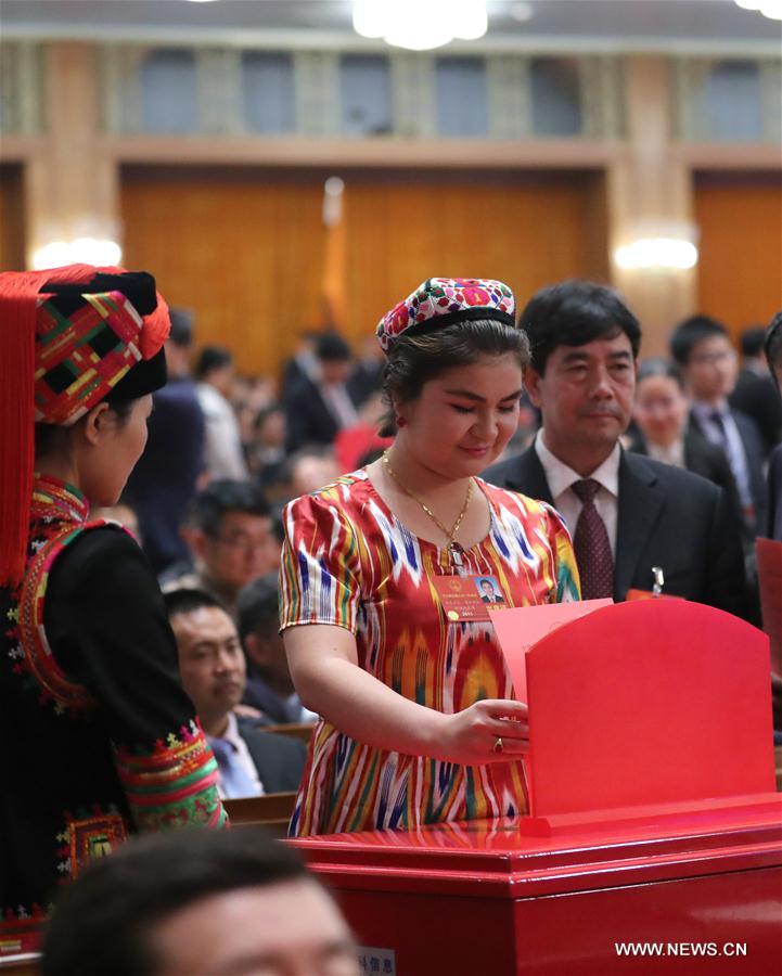 Chine : 6e réunion plénière de la première session de la 13e APN