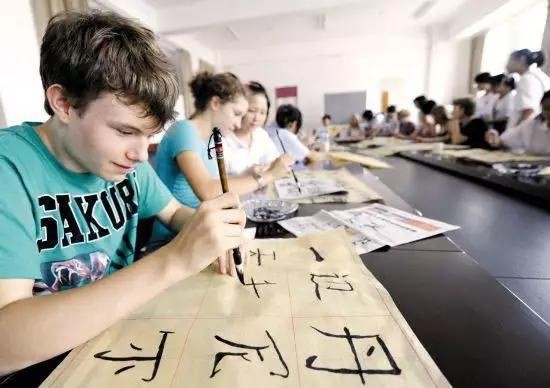 De plus en plus de pays incluent le chinois dans leur baccalauréat