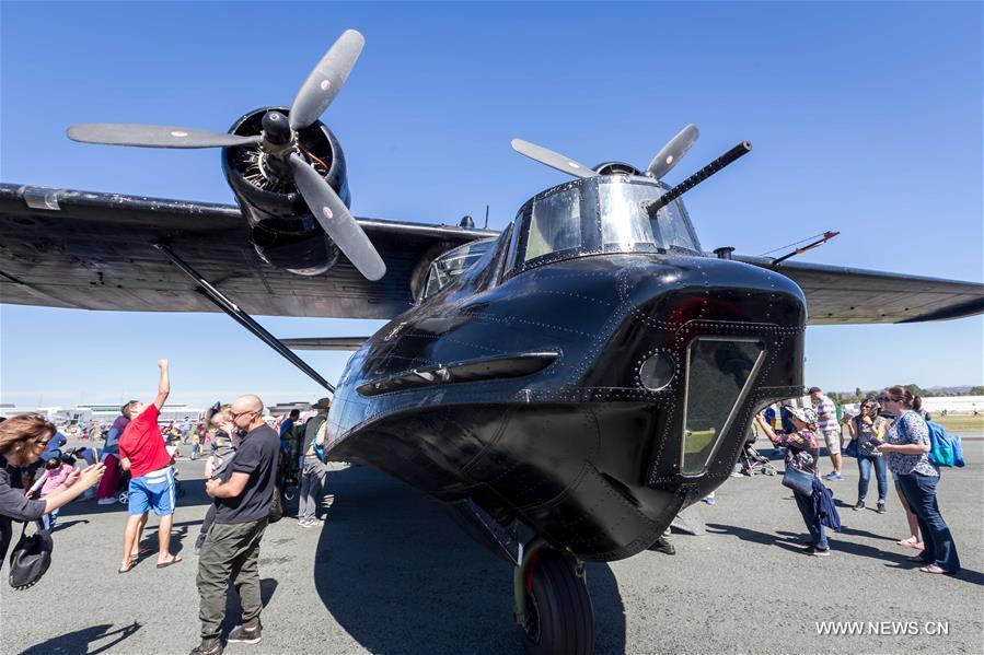 Forte affluence à la journée portes ouvertes de l'aéroport de Canberra