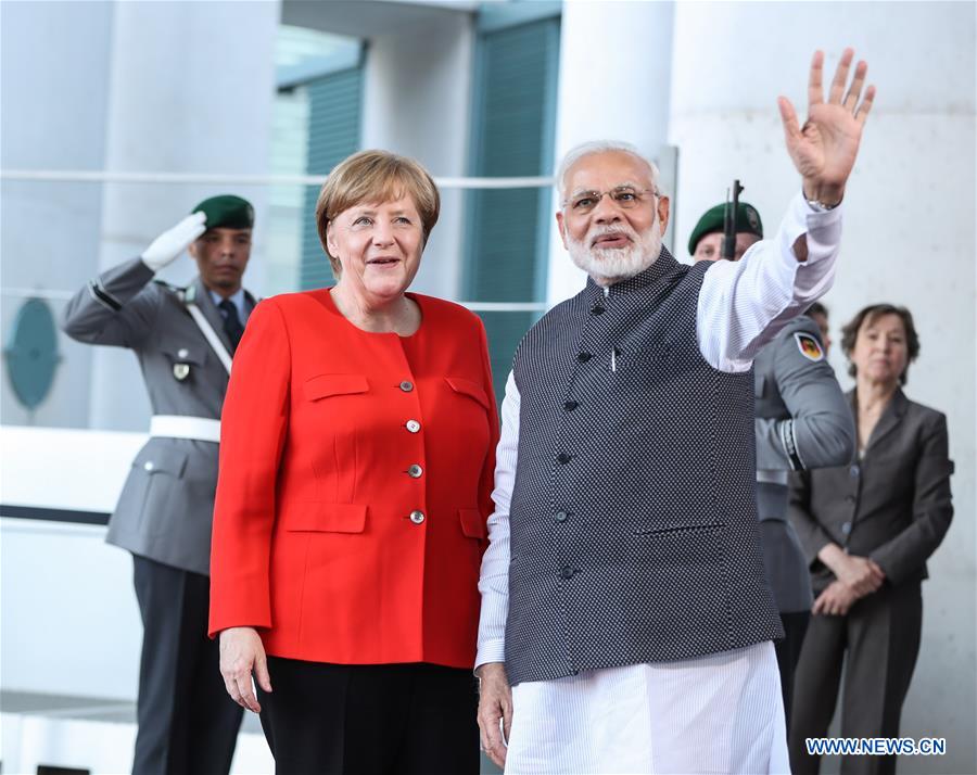 Le Premier ministre indien à Berlin pour un échange de vues avec Merkel