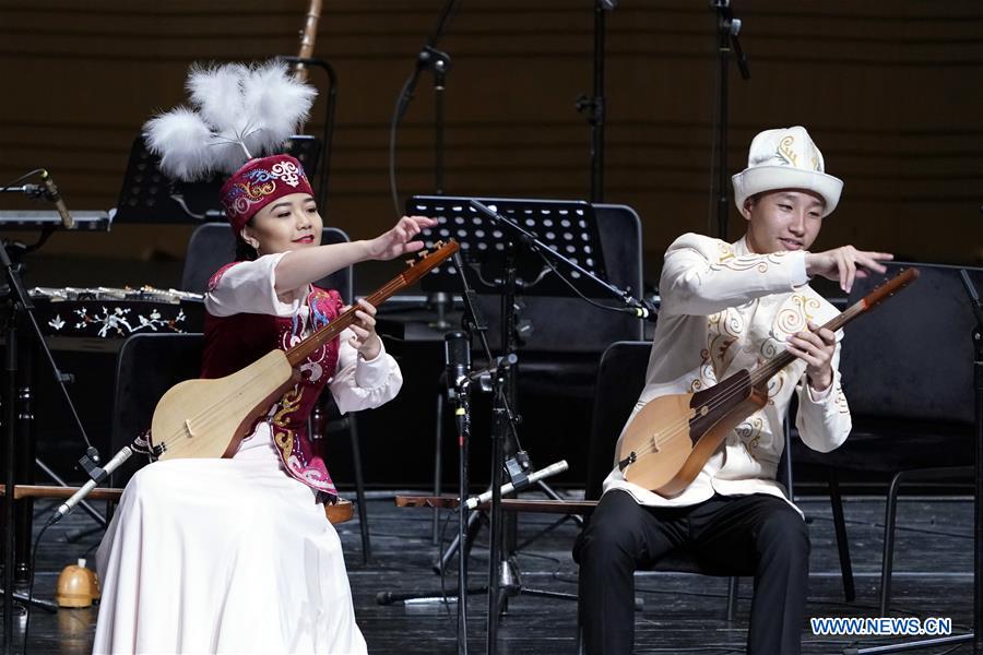 Ouverture à Beijing du festival d'art de l'OCS