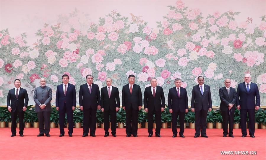 Le président chinois organise un banquet de bienvenue pour les h?tes de l'OCS