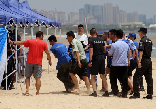 Les corps de deux jumelles retrouvés au large d'une plage