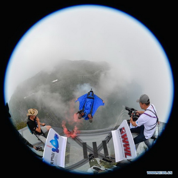 Grand prix de Chine de la Ligue mondiale de wingsuit