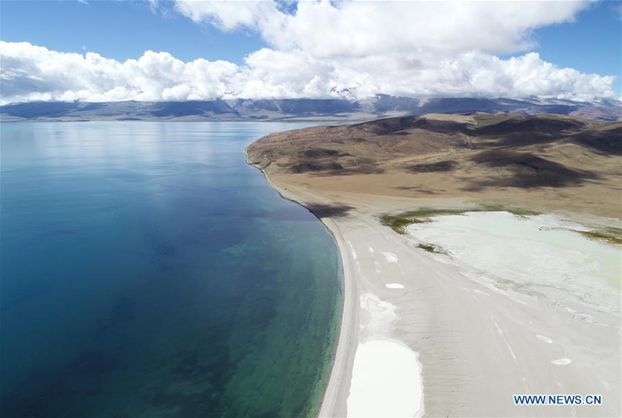 Paysages de la région de Ngari au Tibet