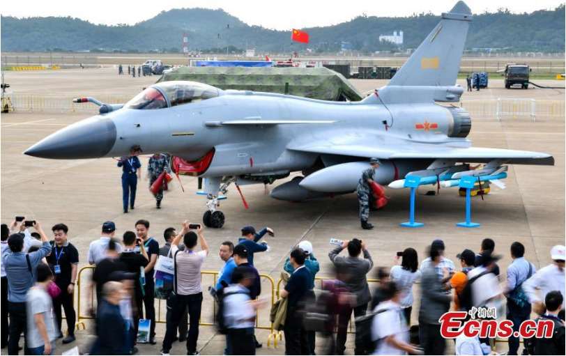 Ouverture du 12e Salon de l'aviation et de l'aérospatiale de Zhuhai