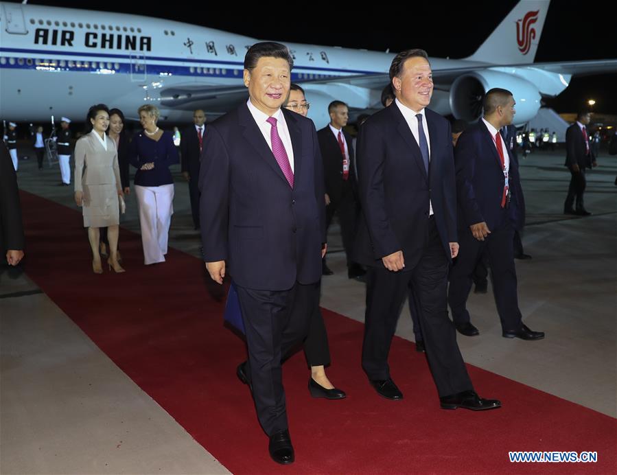 Arrivée du président chinois au Panama pour une visite d'Etat