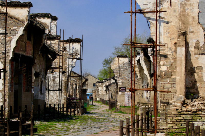 Anhui : un vieux village propose une promenade dans la vie traditionnelle