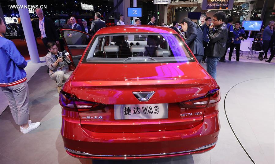 Chine : salon automobile à Shanghai