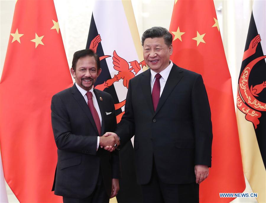 Xi Jinping rencontre le sultan de Brunei