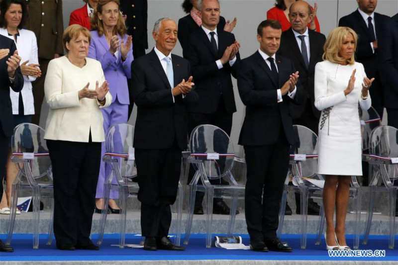 L'innovation et l'Europe à l'honneur lors du traditionnel défilé militaire du 14-Juillet sur les Champs-Elysées