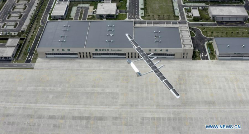 Premier vol pour un avion sans pilote à énergie solaire fabriqué en Chine