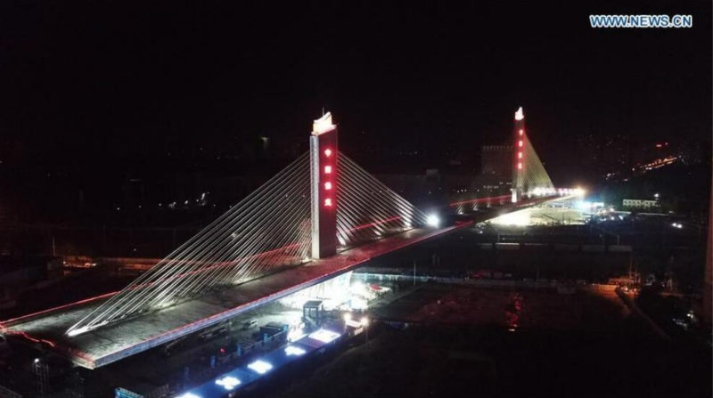 Hebei : construction en rotation réussie d'un pont de 46 000 tonnes