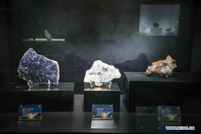 Chine: une exposition de météorites au Shanxi